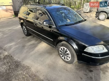 Авто Volkswagen Passat 2004 № 7619610