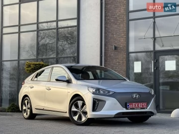 Авто Hyundai Ioniq 2018 № 7619653