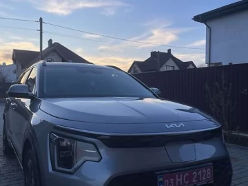 Авто KIA Niro 2023 № 7619678
