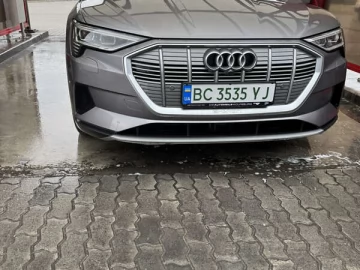 Авто Audi E-Tron 2018 № 7619681