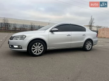 Авто Volkswagen Passat 2013 № 7619735