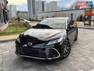 Авто Toyota Camry 2021 № 7620049
