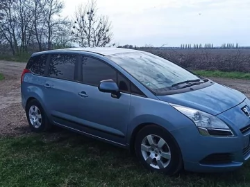 Авто Peugeot 5008 2009 № 7620099