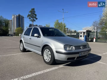 Авто Volkswagen Golf 2001 № 7620188