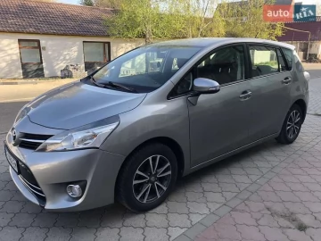Авто Toyota Verso 2013 № 7620232