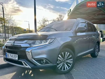 Авто Mitsubishi Outlander 2019 № 7620248