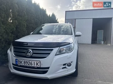 Авто Volkswagen Tiguan 2009 № 7620286