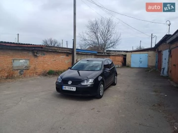 Авто Volkswagen Golf 2004 № 7620343