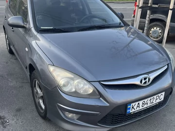 Авто Hyundai I30 2010 № 7620344