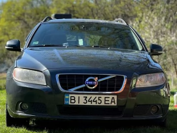 Авто Volvo V70 2013 № 7620357
