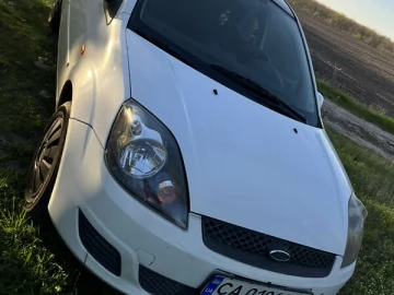 Авто Ford Fiesta 2007 № 7620382