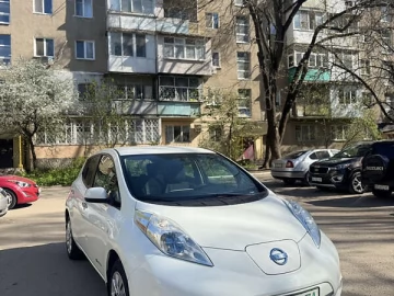 Авто Nissan Leaf 2016 № 7620505