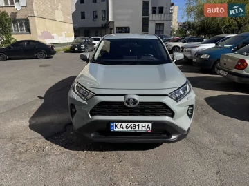 Авто Toyota Rav4 2022 № 7620560