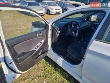 Авто Hyundai Accent 2019 № 7620615