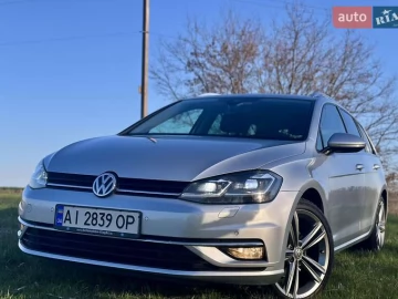 Авто Volkswagen Golf 2017 № 7620793