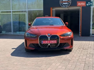 Авто BMW I4 2022 № 7620819