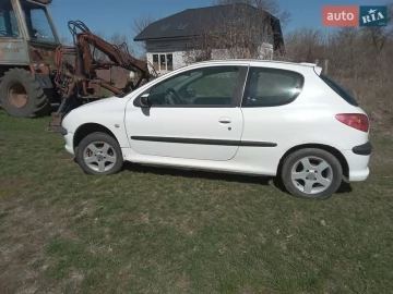 Авто Peugeot 206 2004 № 7620831