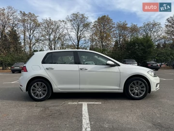 Авто Volkswagen Golf 2017 № 7620921
