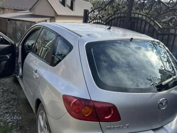 Авто Mazda 3 2005 № 7621000