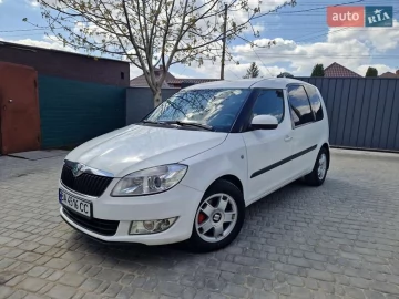 Авто Skoda Roomster 2011 № 7621017