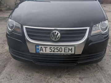 Авто Volkswagen Touran 2009 № 7621058