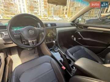 Авто Volkswagen Passat 2014 № 7621090