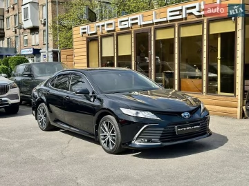 Авто Toyota Camry 2021 № 7621155