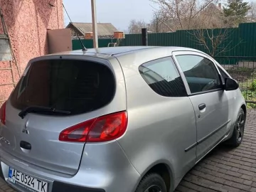 Авто Mitsubishi Colt 2006 № 7621185