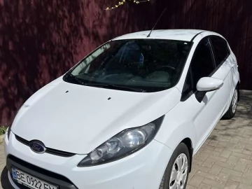 Авто Ford Fiesta 2012 № 7621219