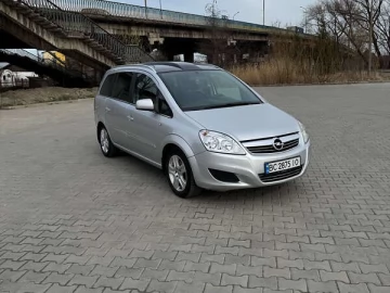 Авто Opel Zafira 2010 № 7621237