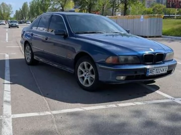 Авто BMW 5 Series 1999 № 7621376