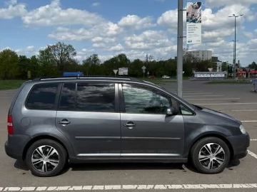 Авто Volkswagen Touran 2004 № 7621391
