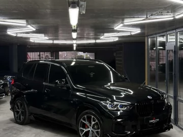 Авто BMW X5 2022 № 7621588