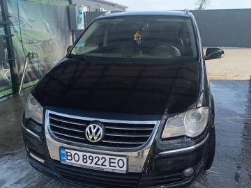 Авто Volkswagen Touran 2007 № 7621677