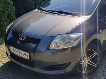 Авто Toyota Auris 2008 № 7621691