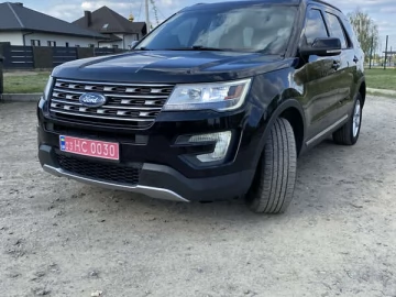 Авто Ford Explorer 2016 № 7621797