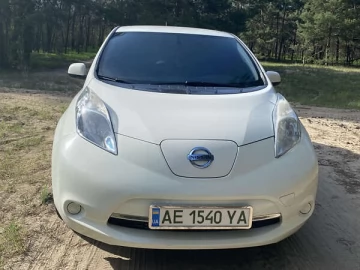 Авто Nissan Leaf 2015 № 7621981
