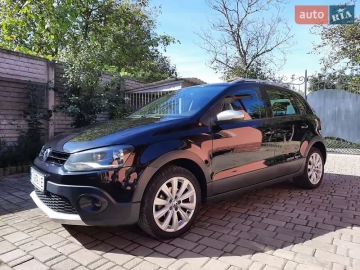 Авто Volkswagen Cross Polo 2011 № 7622007