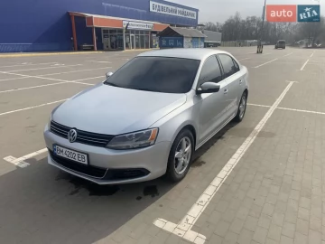 Авто Volkswagen Jetta 2012 № 7622616