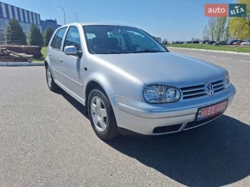 Авто Volkswagen Golf 2002 № 7622635