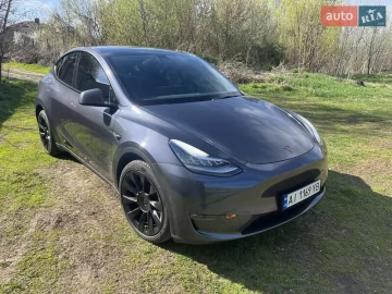 Авто Tesla Model Y 2021 № 7622636