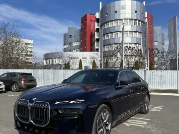 Авто BMW I7 2023 № 7622646