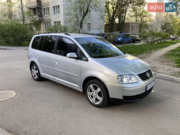 Авто Volkswagen Touran 2005 № 7622683