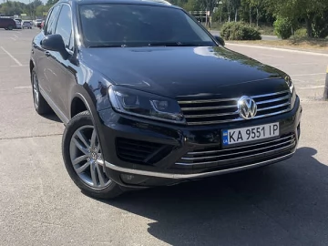 Авто Volkswagen Touareg 2014 № 7622708