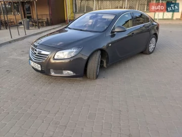 Авто Opel Insignia 2012 № 7622813