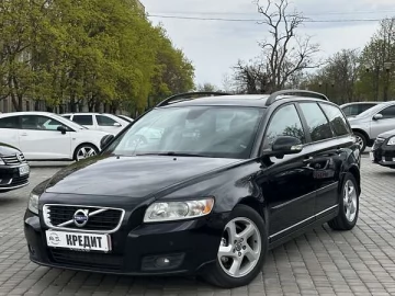 Авто Volvo V50 2011 № 7623190