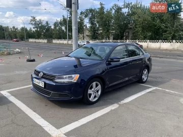 Авто Volkswagen Jetta 2013 № 7623209