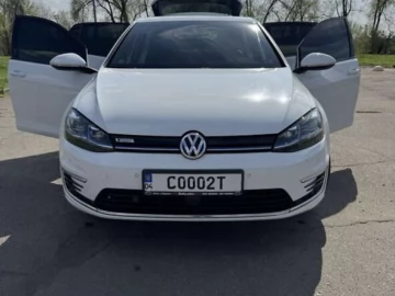 Авто Volkswagen E-Golf 2020 № 7623226