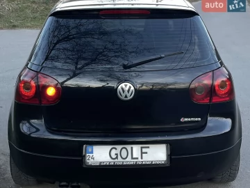 Авто Volkswagen Golf 2004 № 7623358