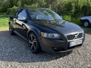 Авто Volvo C30 2009 № 7623395